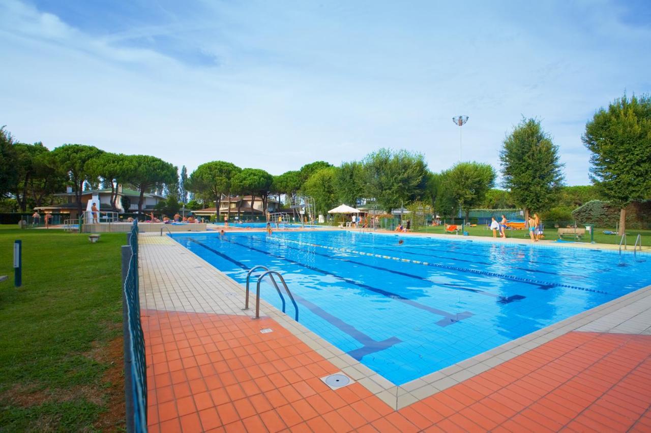 Olimpia Villa Bibione Bagian luar foto