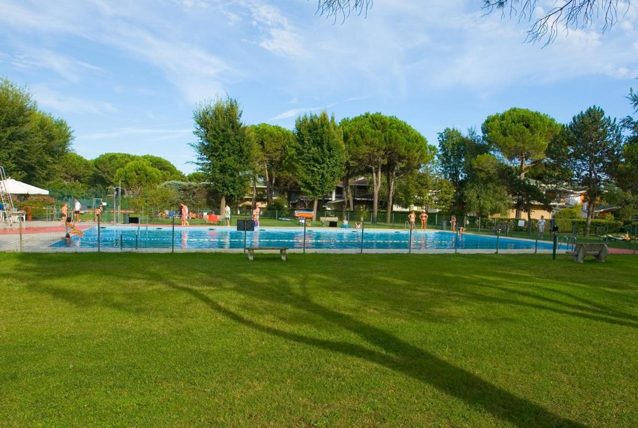 Olimpia Villa Bibione Bagian luar foto